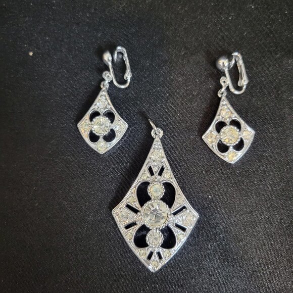 Sarah Coventry "Lites" Silver-tone Pendant & Clip-on Earrings Set Rhinestone VTG - Picture 1 of 6